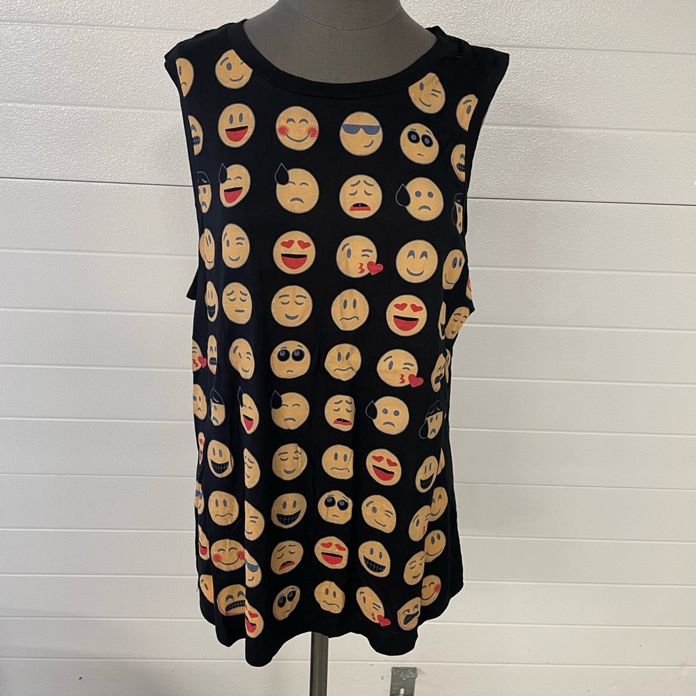 Emoji sleeveless tank size 1x